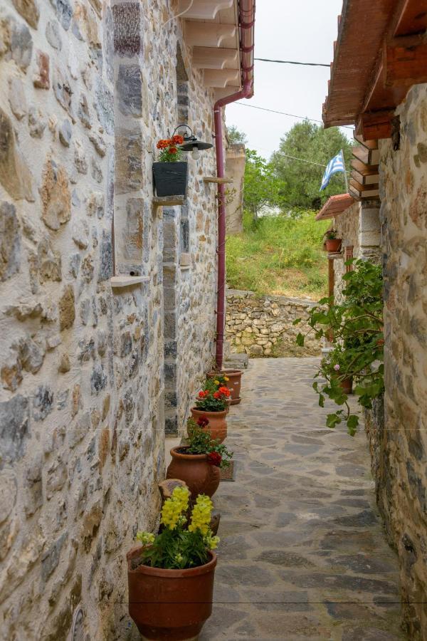 Vila Platipodi Stone House Nikithianos Exteriér fotografie