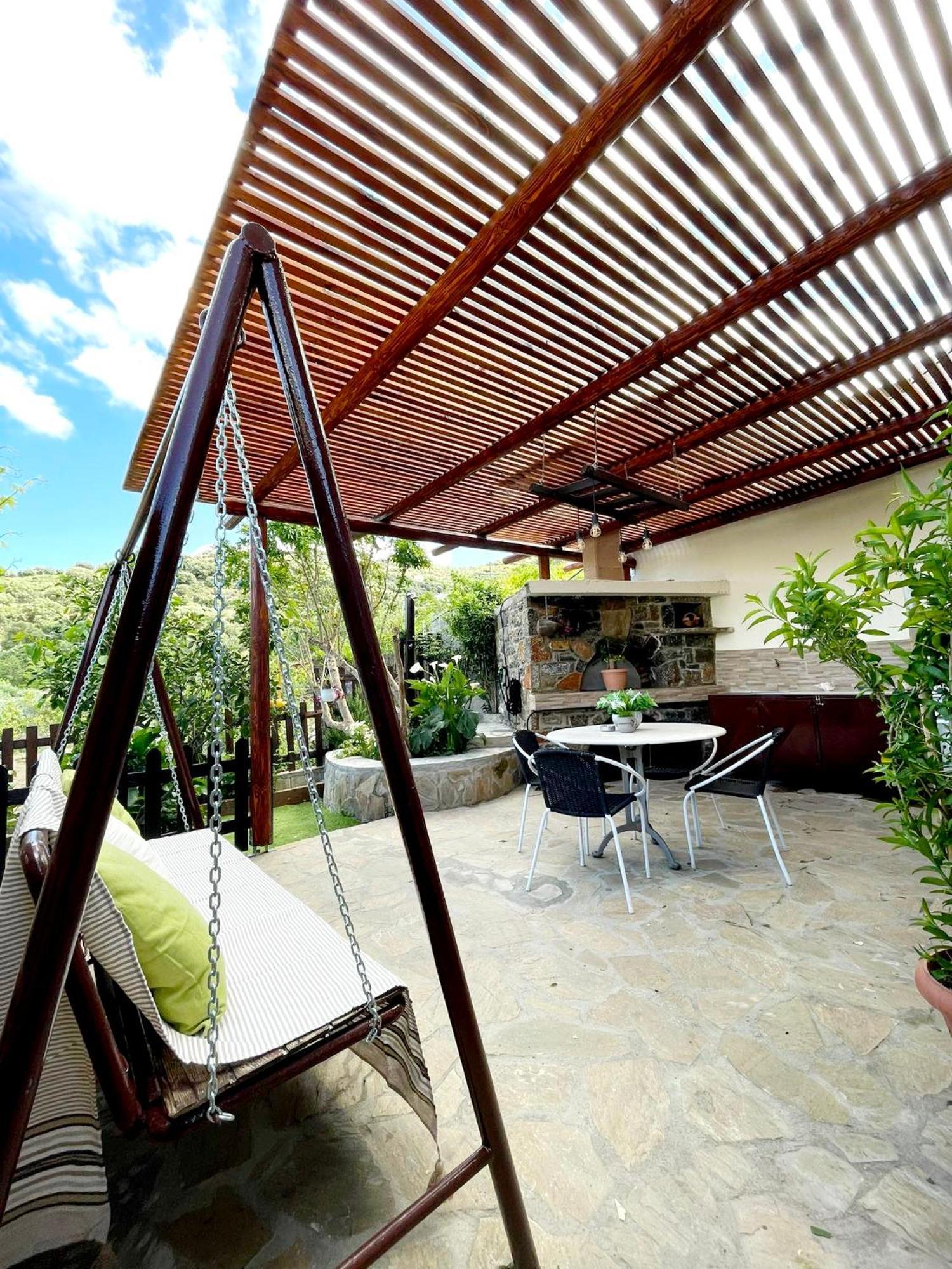 Vila Platipodi Stone House Nikithianos Exteriér fotografie